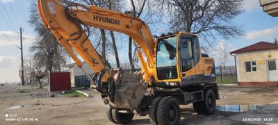 Hyundai 140 срочно сотилади