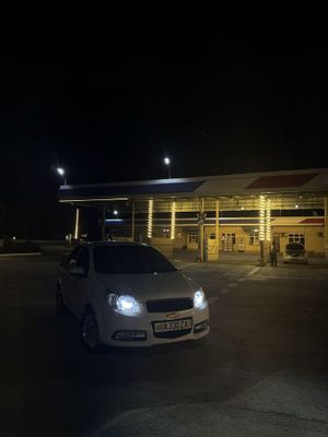 Nexia 3 srochni sotiladi