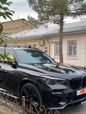 Продаётся BMW X5 i50