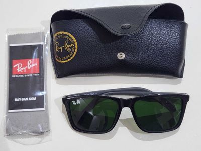 Ray Ban sunglasses model RB8003