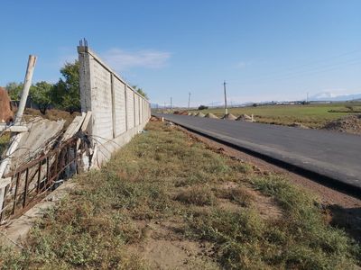 Продаётся земельный участок первая линия майский