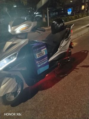 Skuter sotiladi 150 kub