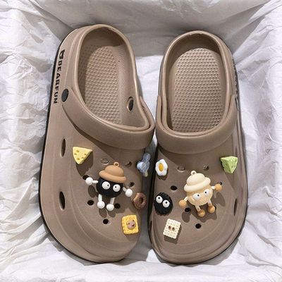 crocs