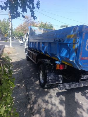 Isuzu sotiladi holati alo ishga tayyor.