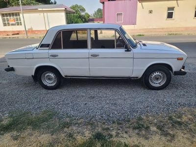 Jiguli Vaz 2106 avtomashina srochno sotiladi
