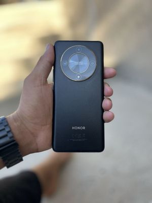 Honor x9b yangi ideal holatda yangi.