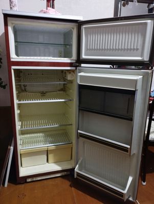 Продается холодильник