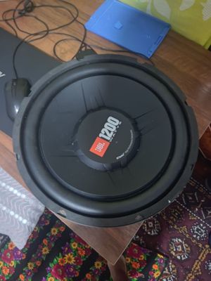 B/u jbl 1200 talik yangi umuman ishlatilmagan