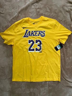Продается футболка NIKE, nba. Оригинал, новая.
