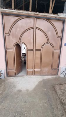 Дарвоза сотилади яхши холатда