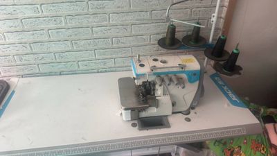 Averlog bilan ish tikadigan moshinda sotiladi