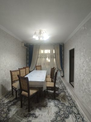Yunusonod 7 kv 3 xona kvartira sotiladi