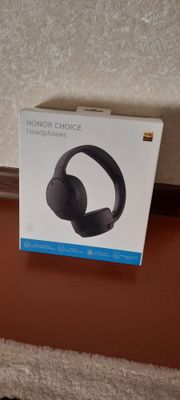 HONOR CHOICE Headphones.