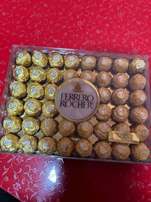 Ferrero shkolat amerikanskiy 48donalik sotiladi