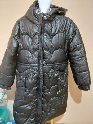 Kurtka 48-razmer ideal holatda