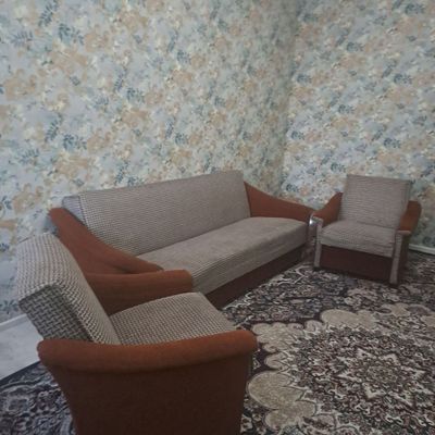 Yumshoq Divan kreslo prujinali