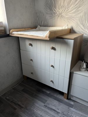 Продаю пеленальный комод с ручками от Zara Home.