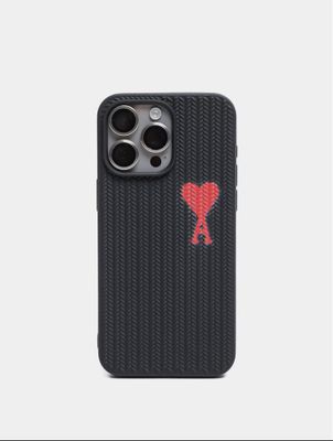 Чехол AMI на iPhone 14/15 — стильный, премиум, защита + дизайн