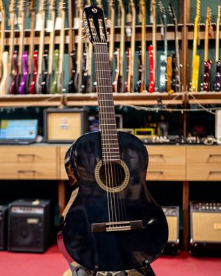 Classic gitara skidkada!