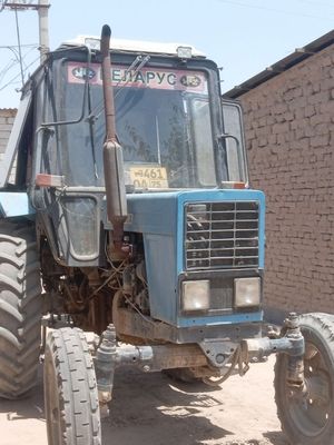 MTZ 80 Belarus sotiladi
