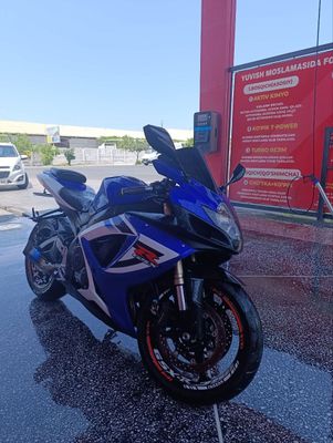 Suzuki GXSR 750 m³