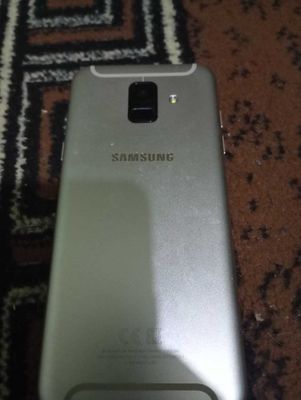 Samsung A6 ideal holatda