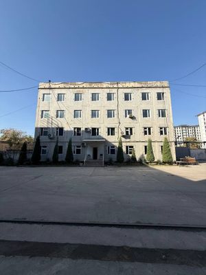 4 этажли бино арендага берилади.