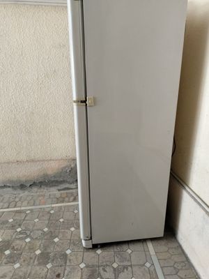 Халодильник б/у в отличном состоянии