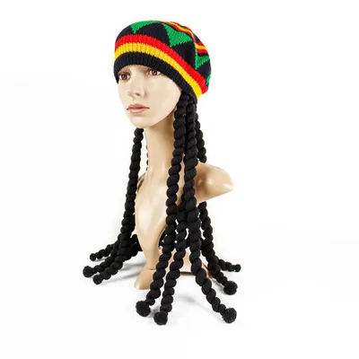 Яркая шапка с дредами Halloween