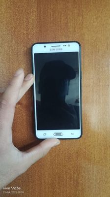 Samsung galaxy J 5_6 2016