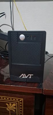 UPS источник бесперебойного питания