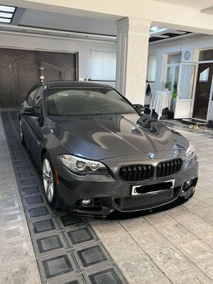 BMW F10 535I.