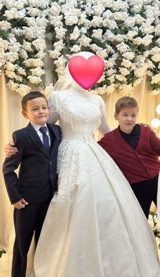 Kelin koylak sotiladi 1 Marta kiyilgan chiska qilingan tayyor
