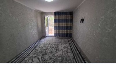 1 xonali kv ijaraga beriladi.