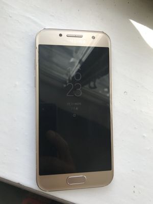 Samsung A3 2017 ideal…