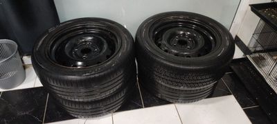 Avtoshina автошина 195/54R15 4 ta diska bilan