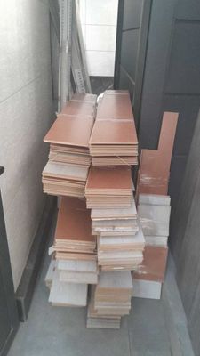 Проадается Ламинат б/у 140 м2 есть за кв 25 000 сум