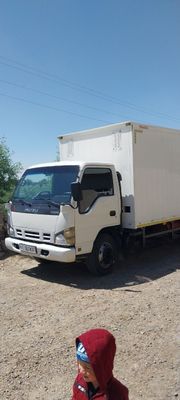 ISUZU 5 TON 37000