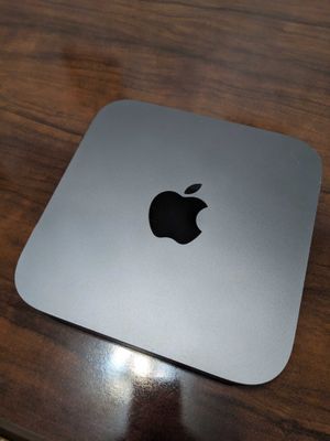 Mac Mini 2018 i7 32GB