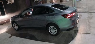 Onix LT sotiladi