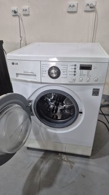 Стиральная машина LG