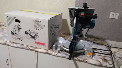 Makita LH1040F почти новый