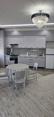 Сдается в новостройке 2 ком,квартиращ