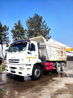 Kamaz Yevro3 2019-yil va Kamaz Yevro2 2006 yil