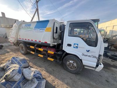 Isuzu 90 370 VAA 2017yil