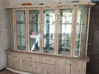 Mehmonxona uchun mebel