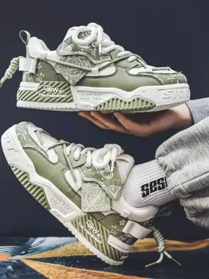 Erkaklar uchun demi-mavsumli krossovkalar EACHIN