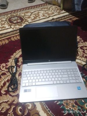 hp loptop 2024