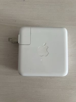 MacBook zaryadka 67W