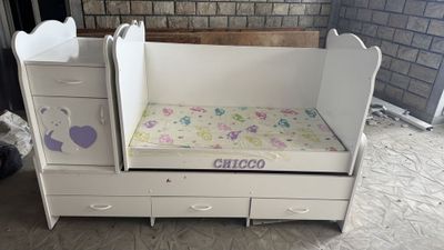 Детский кроват шкаф бор